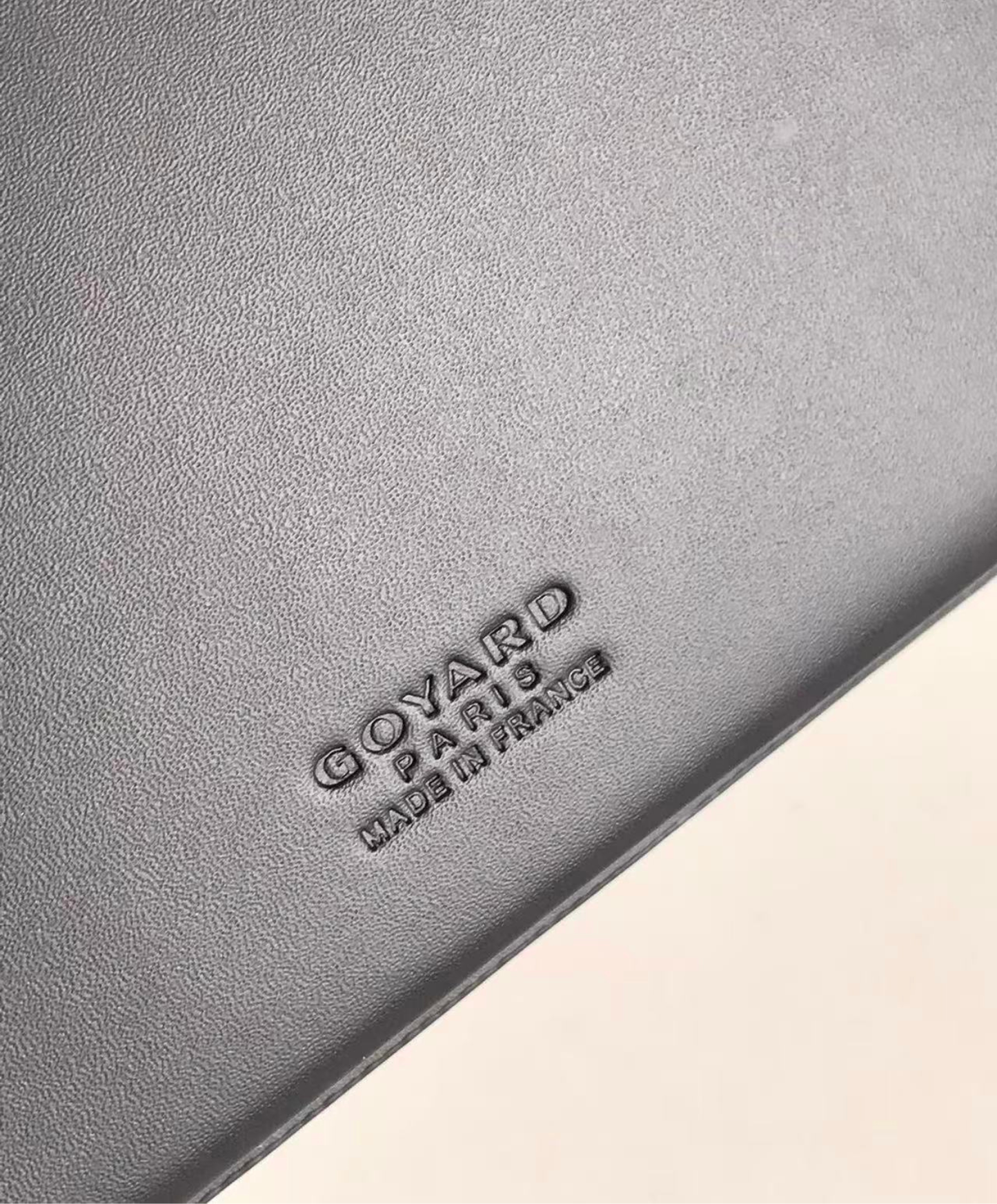 Saint-Lambert Wallet