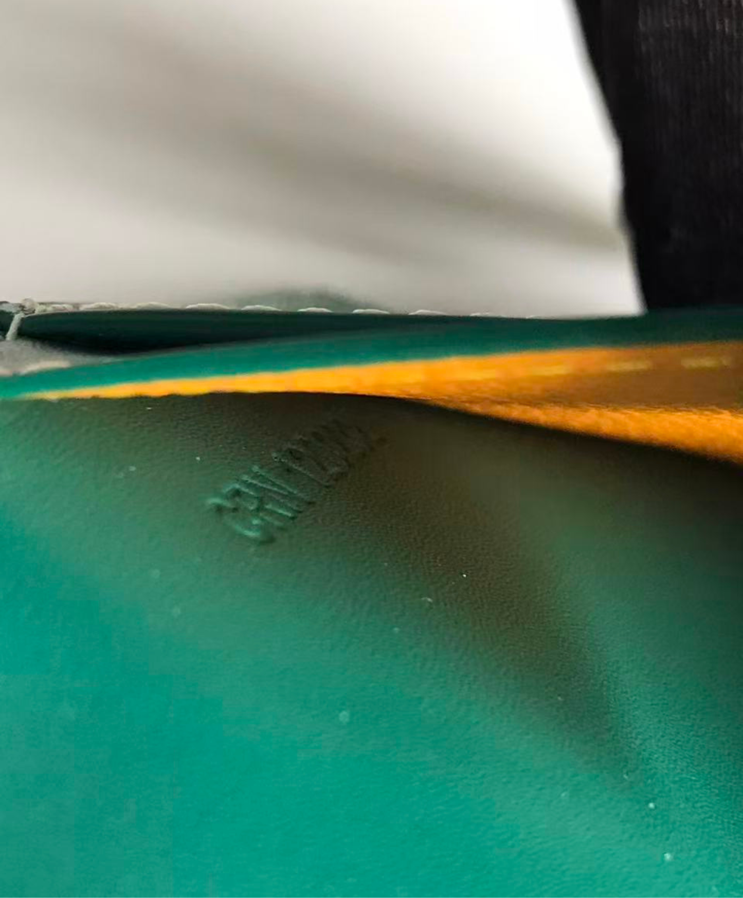 Saint-Lambert Wallet