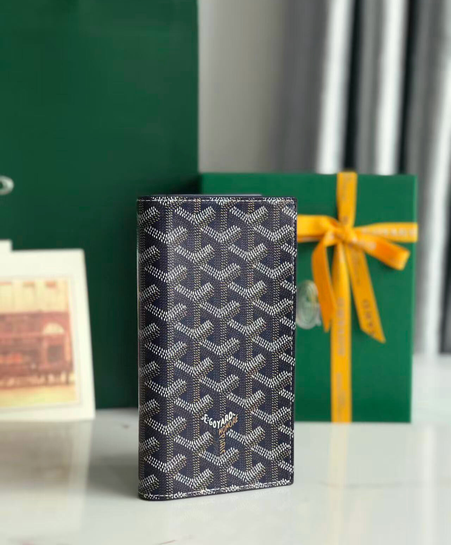 Saint-Lambert Wallet