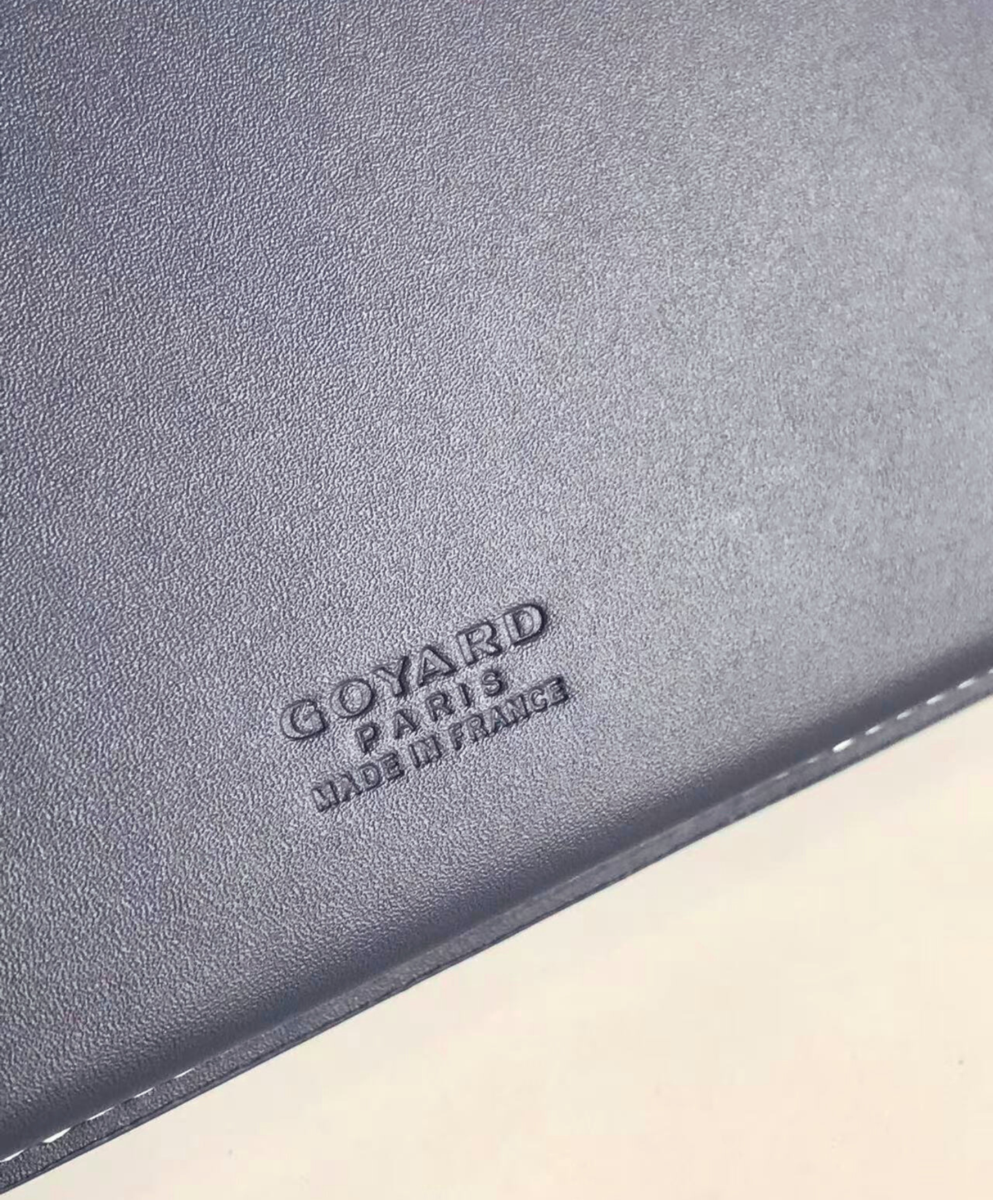 Saint-Lambert Wallet