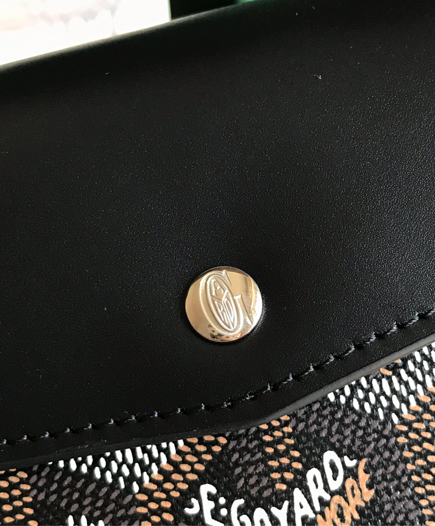 Saint-Gabriel Wallet