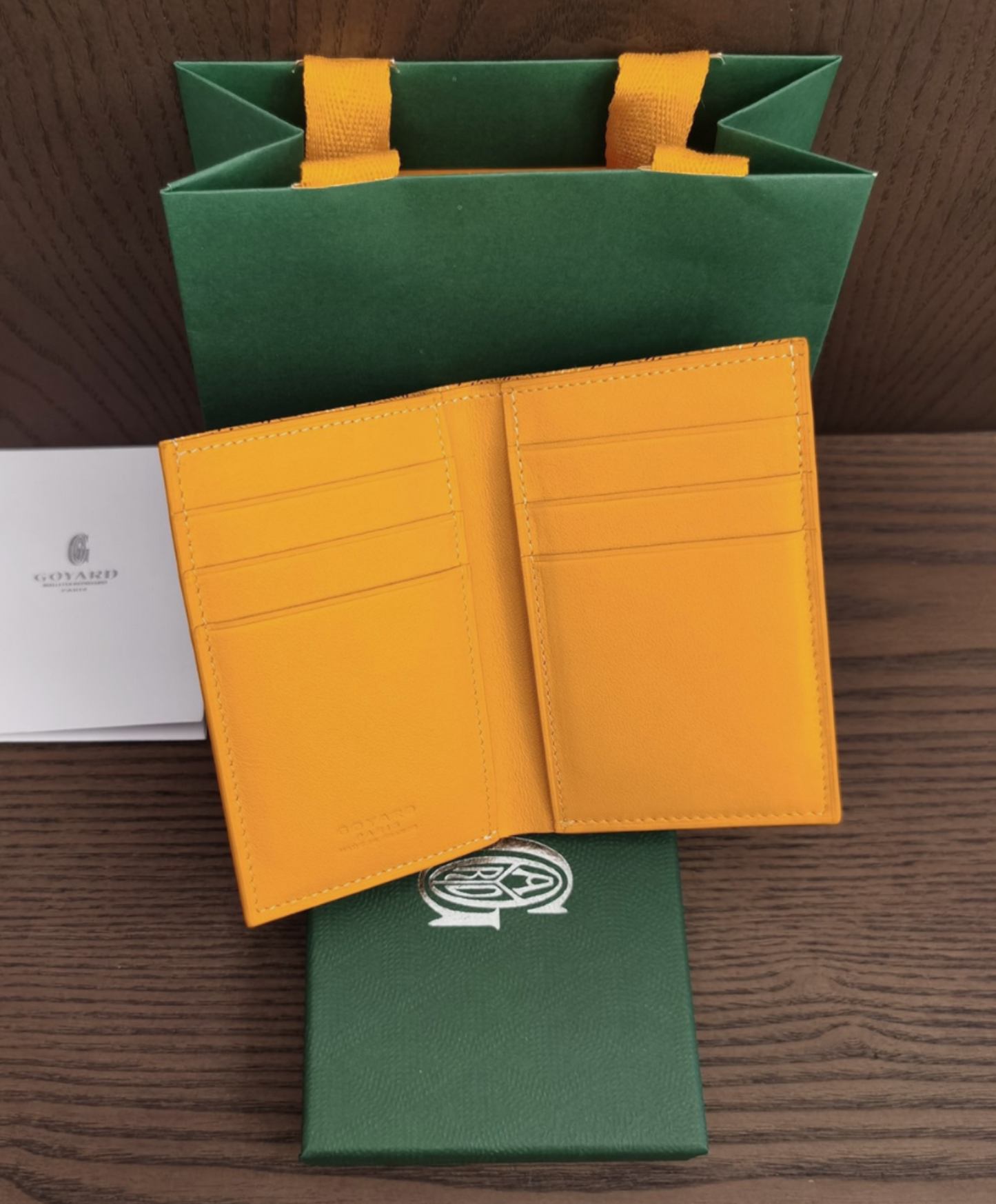 Saint-Pierre Card Wallet