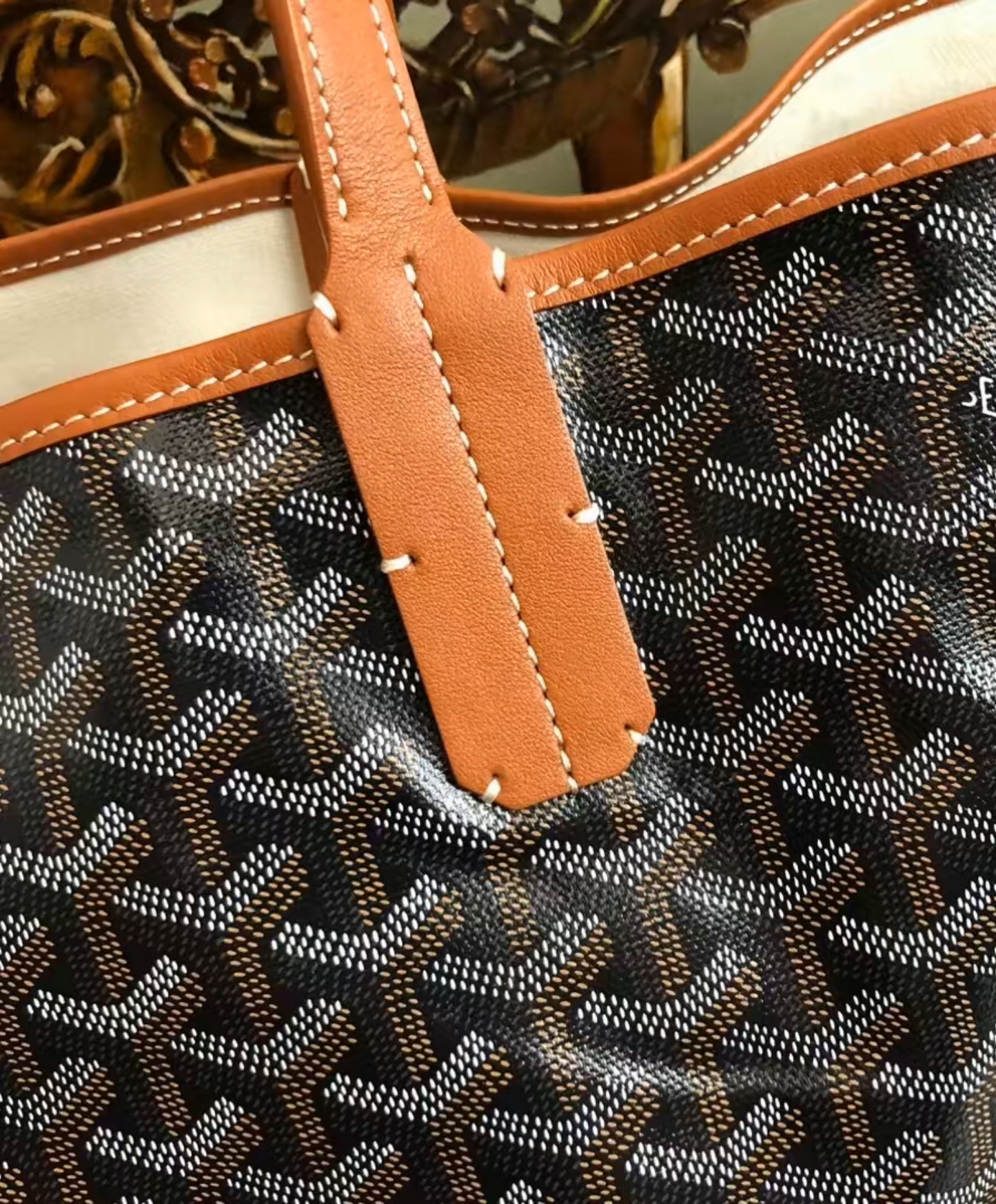 Saint Louis GM Bag