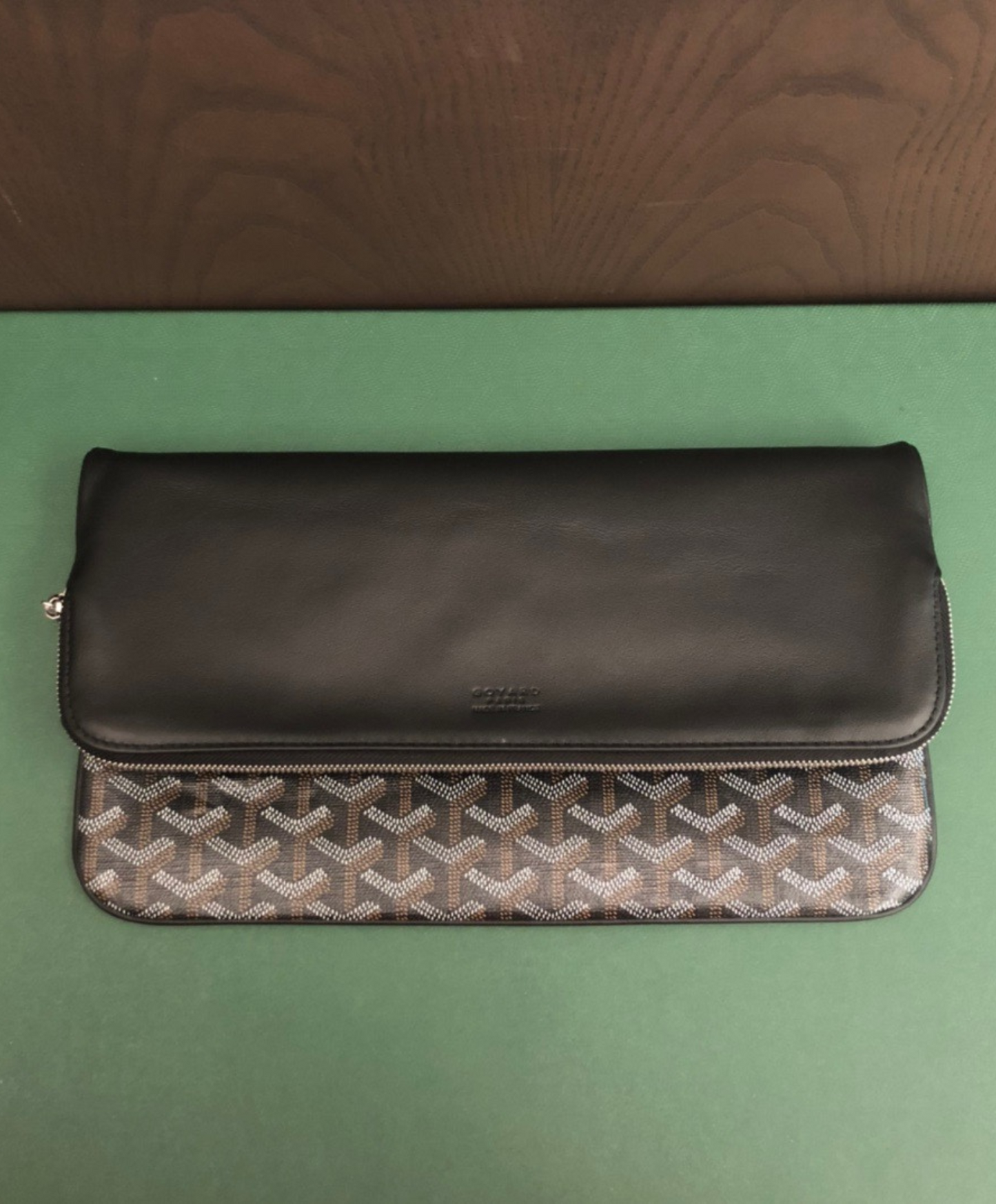 Sainte-Marie MM Clutch