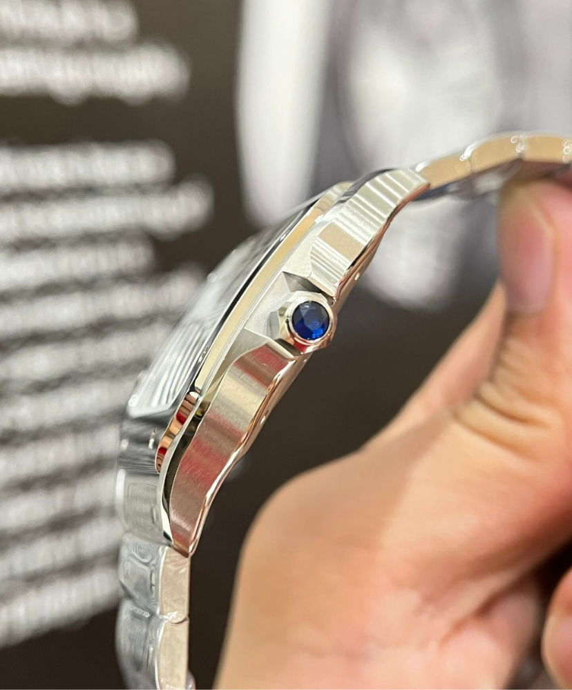 Santos De Cartier Watch 35
