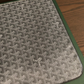 Senat GM Pouch