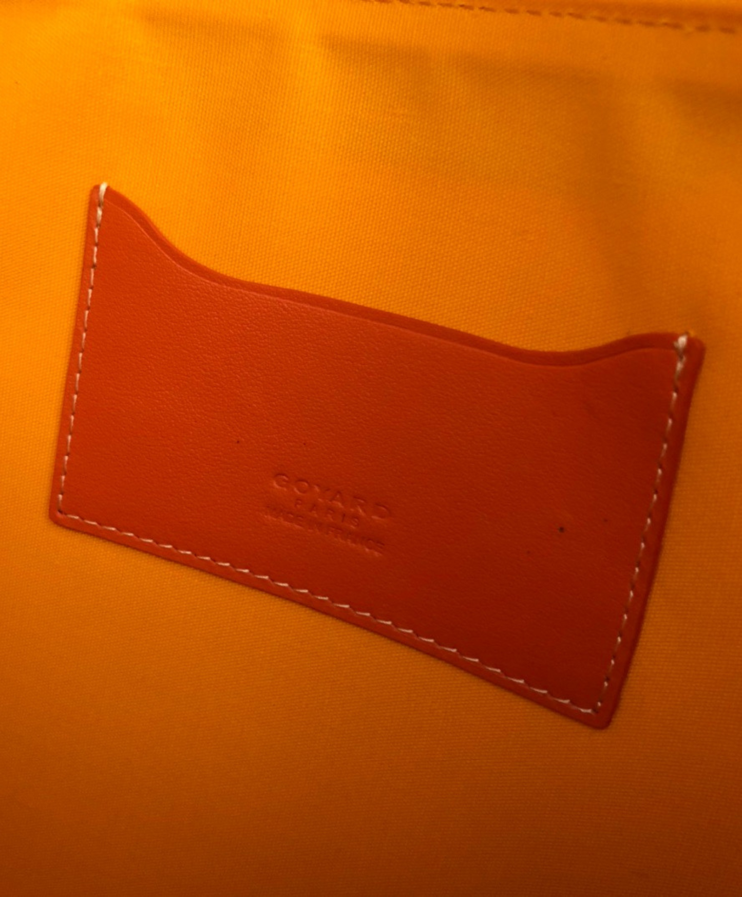 Senat GM Pouch
