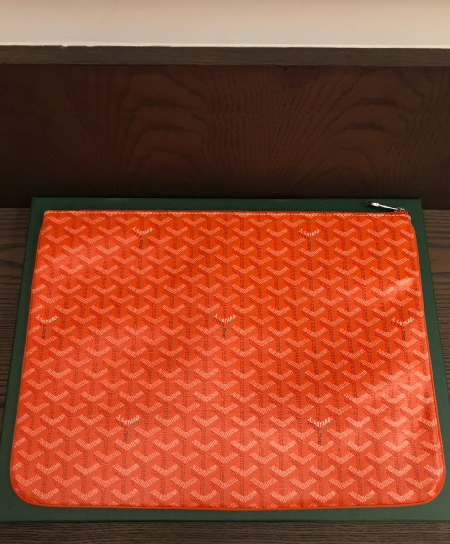Senat GM Pouch