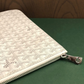 Senat GM Pouch