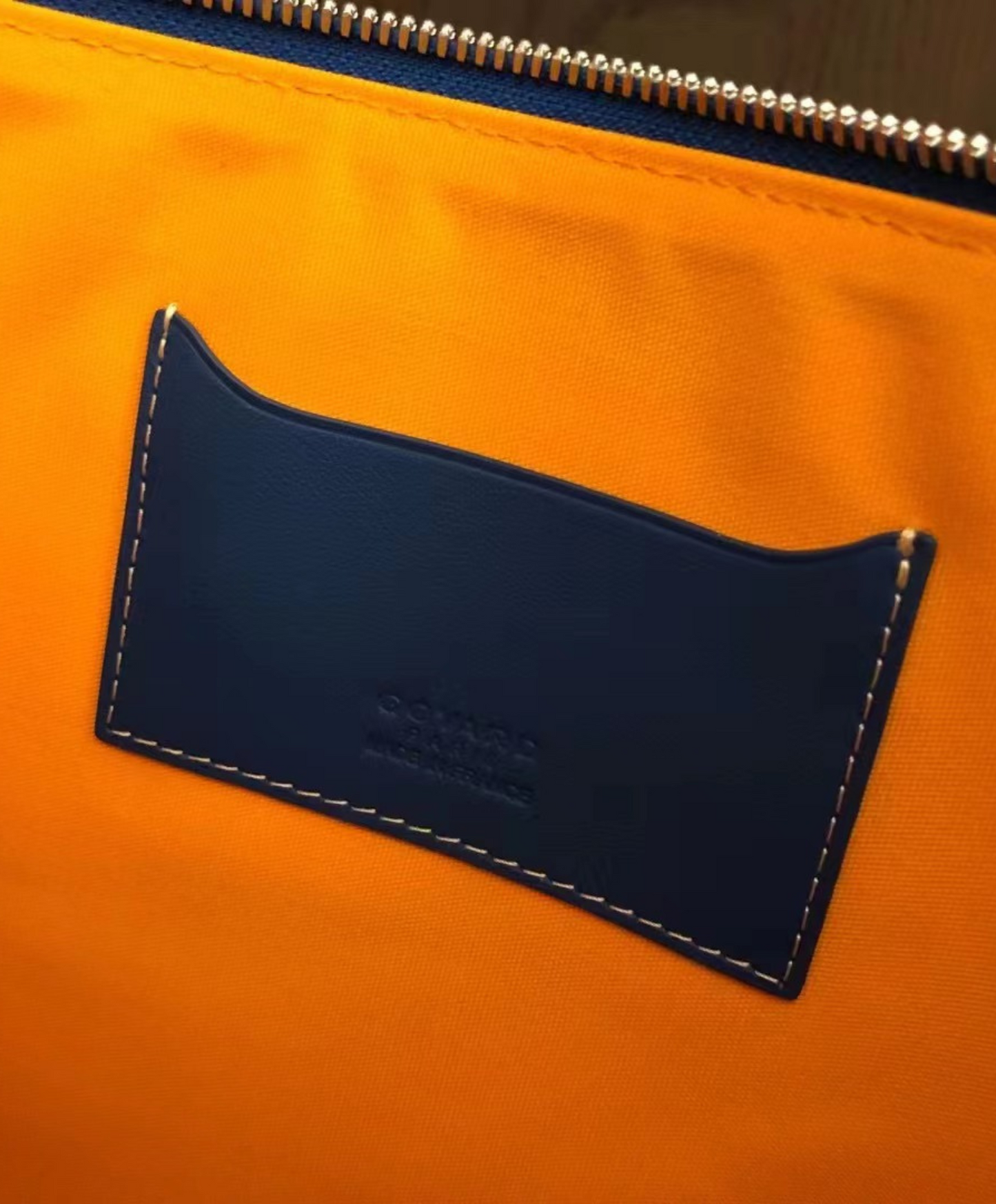 Senat MGM Pouch