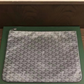 Senat MGM Pouch