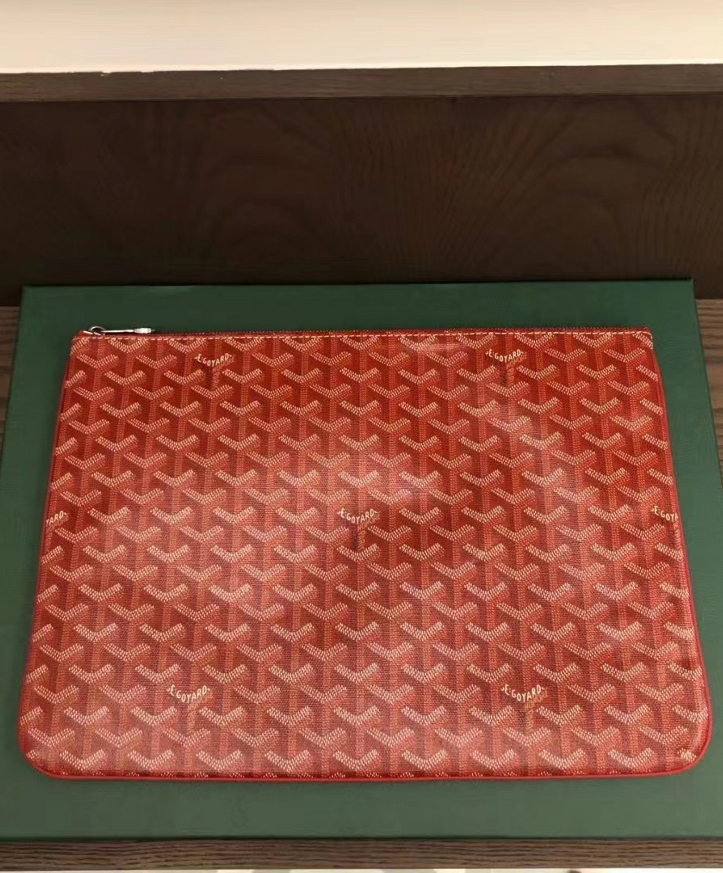Senat MGM Pouch