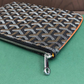 Senat PM Pouch