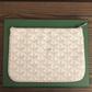 Senat PM Pouch