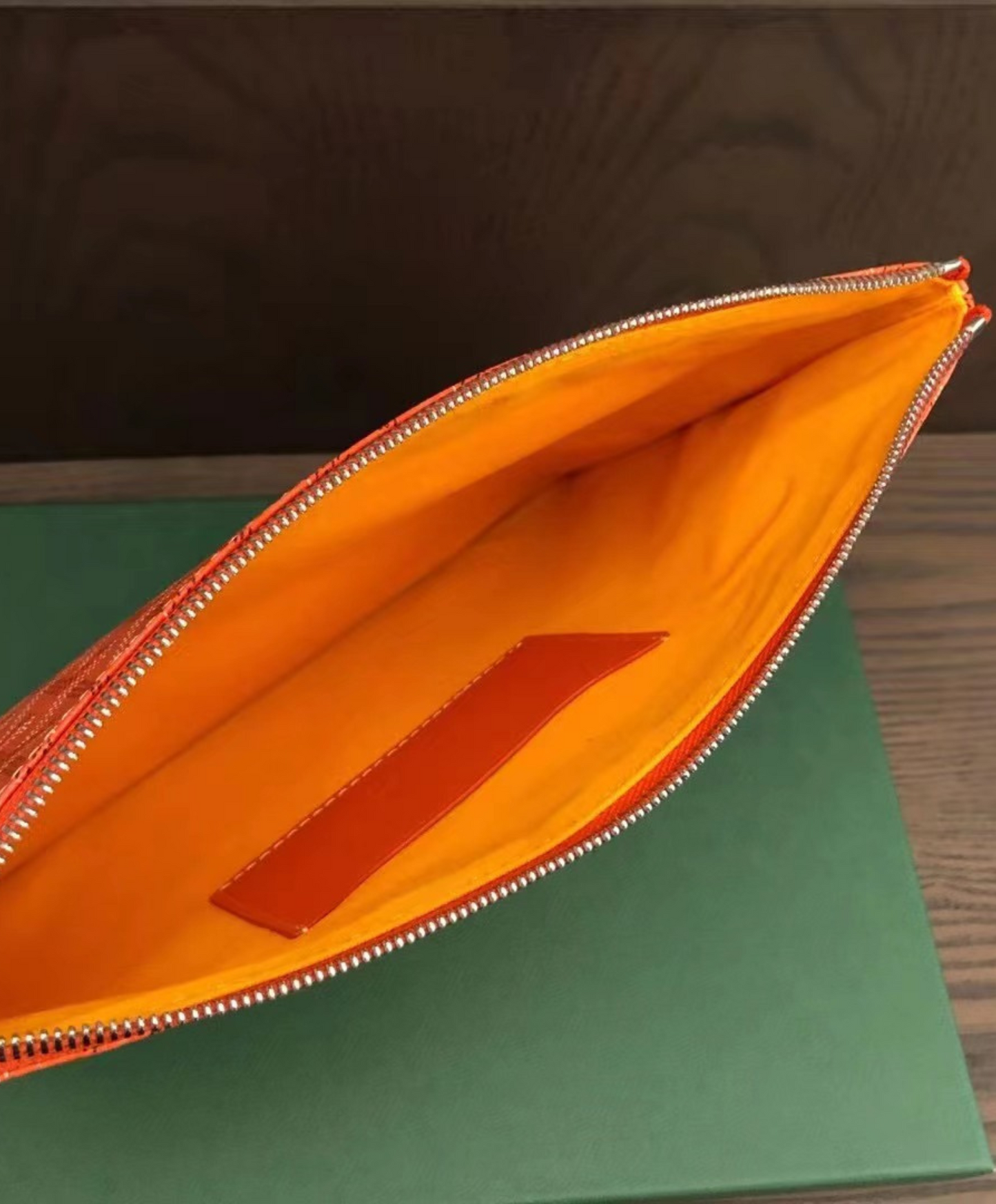 Senat MM Pouch