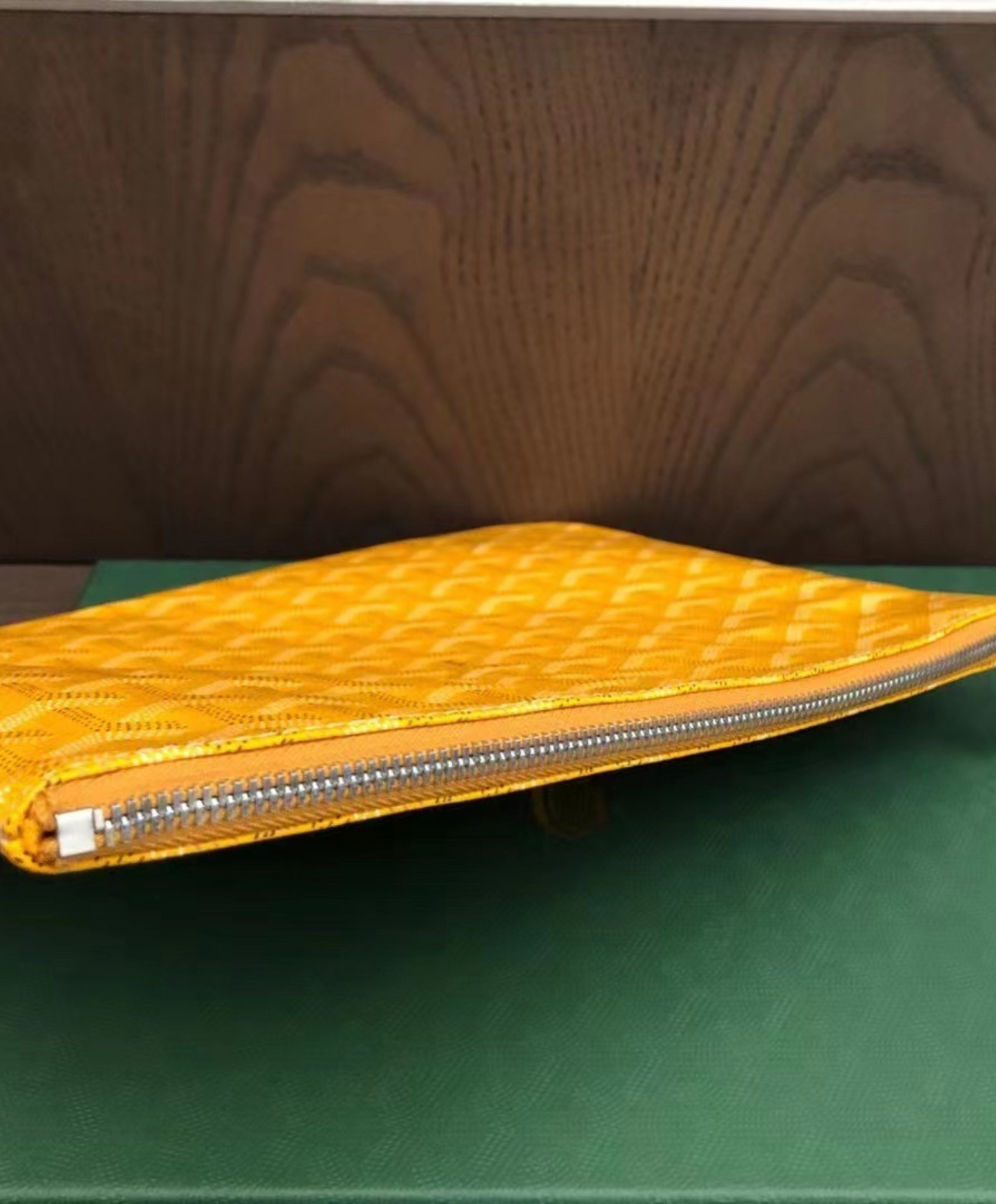 Senat MM Pouch