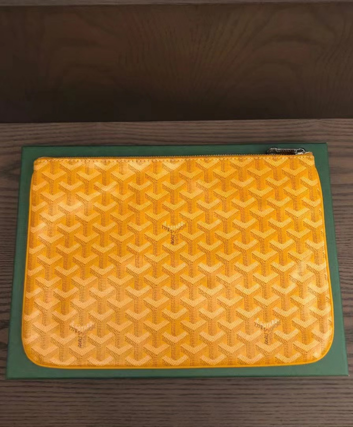 Senat MM Pouch