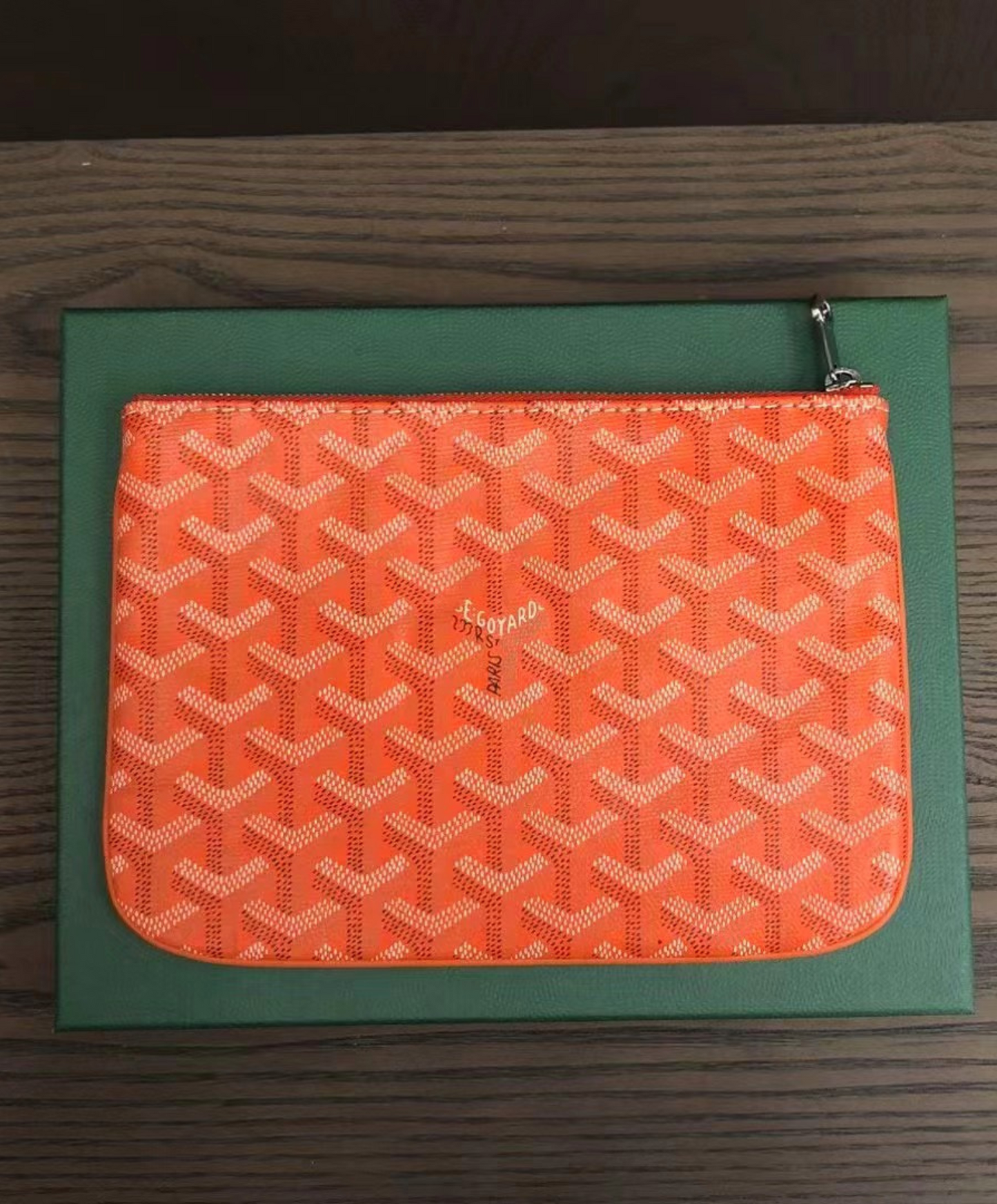 Senat PM Pouch
