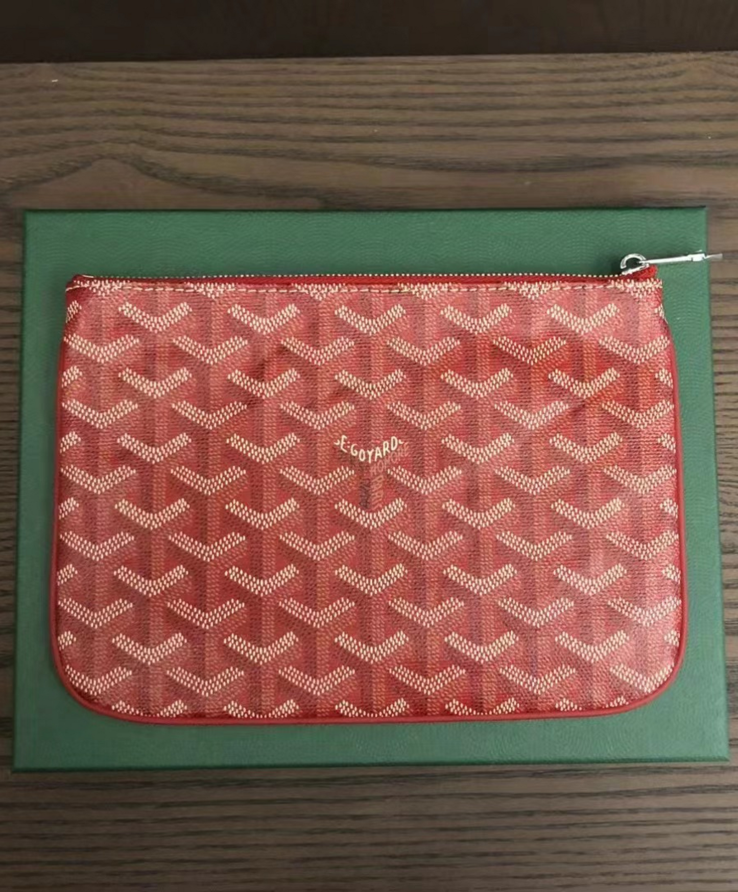 Senat PM Pouch