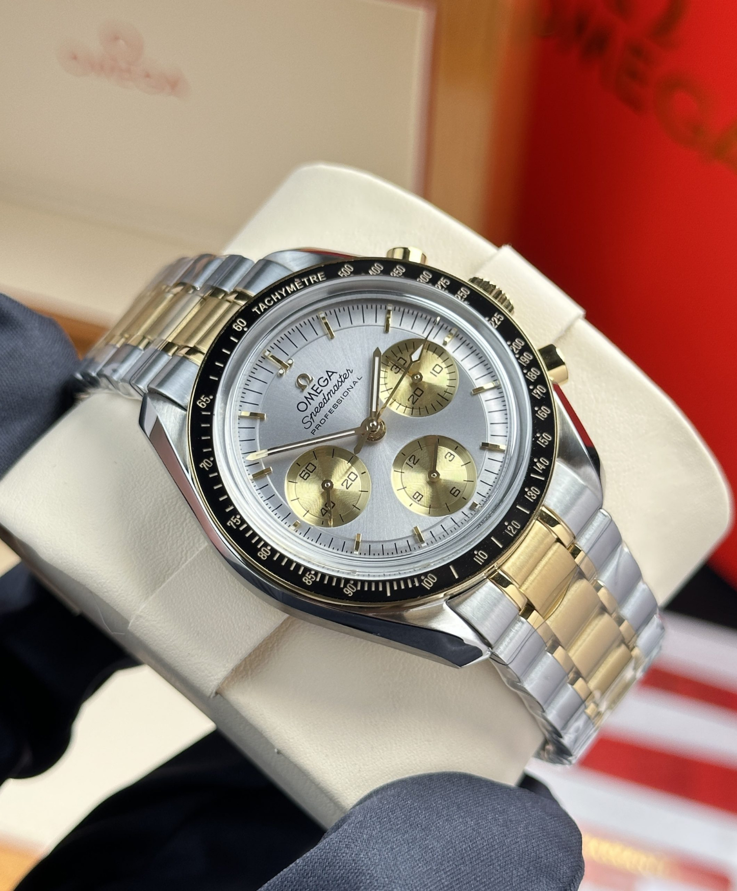 Speedmaster Moonwatch Professional
