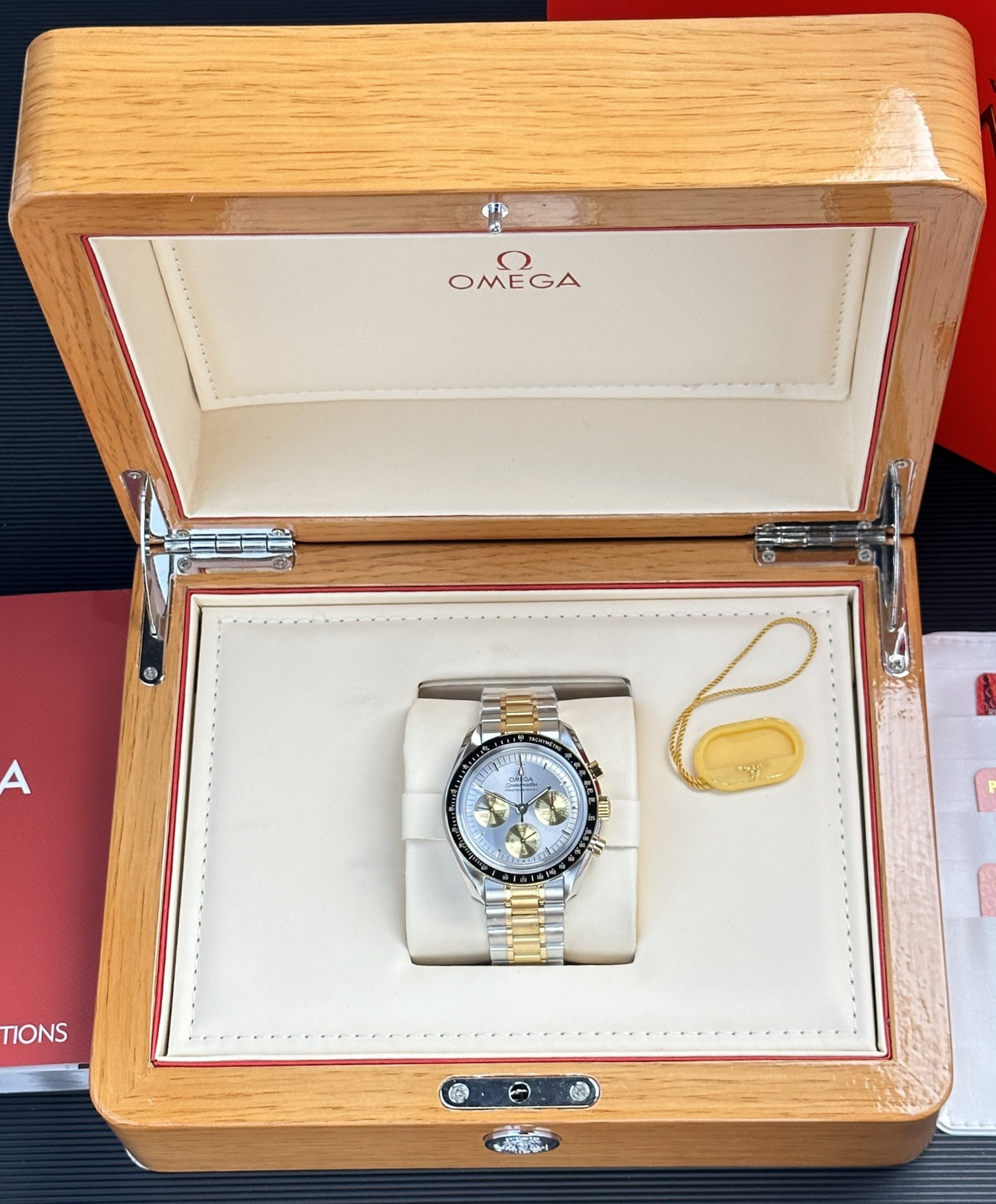 Speedmaster Moonwatch Professional