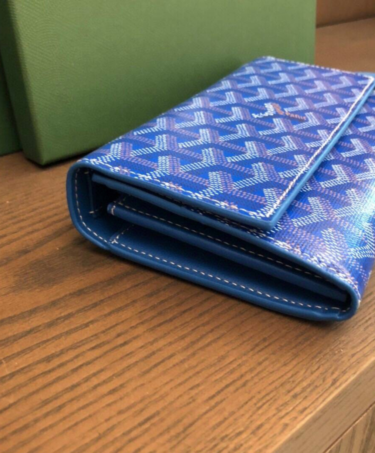 Varenne Continental Wallet