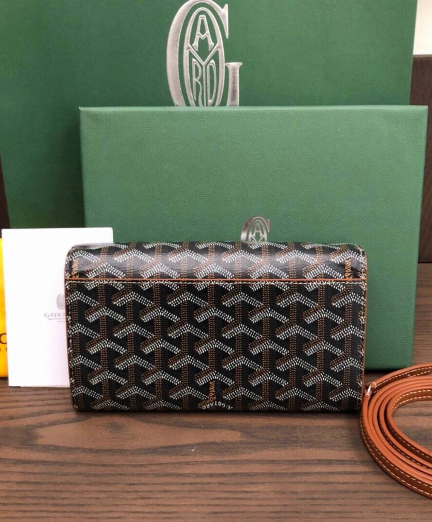 Varenne Continental Wallet