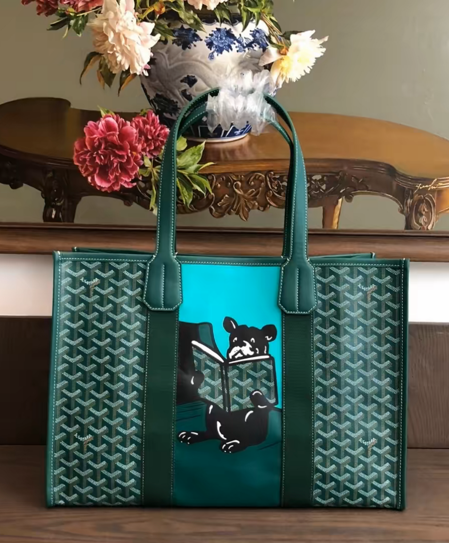 Villette MM Tote Bag