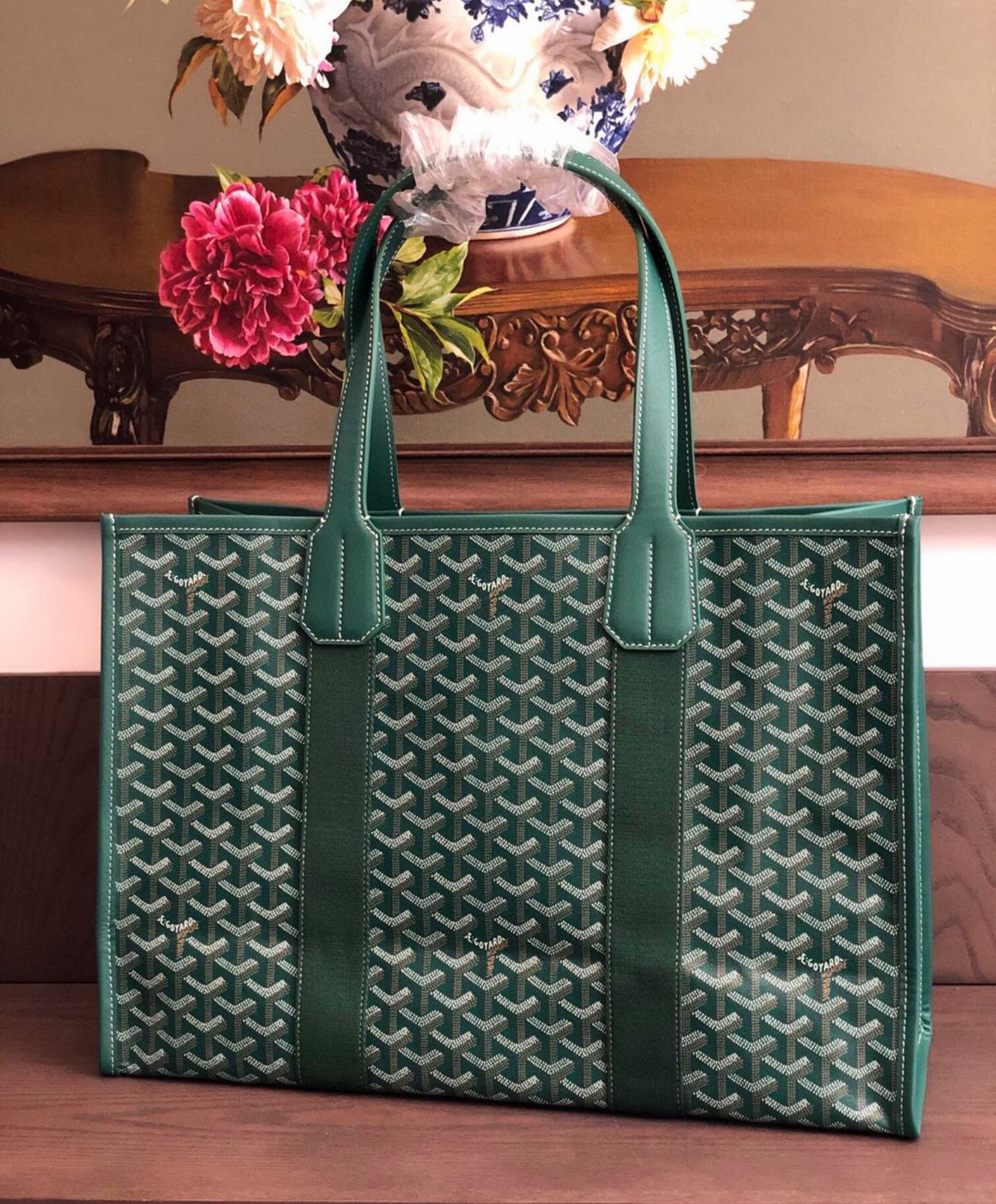 Villette MM Tote Bag