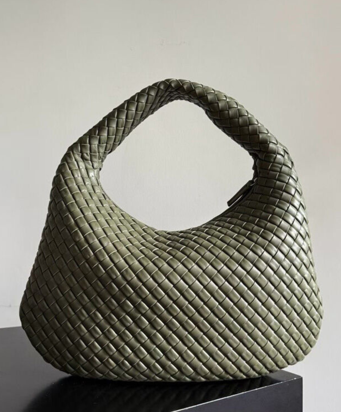 Veneta Intrecciato Medium Leather Shoulder Bag