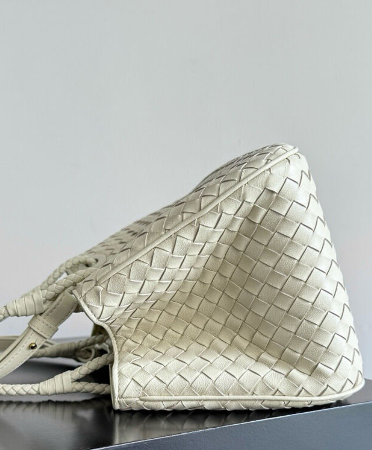 White Leather Basket Shoulder Bag