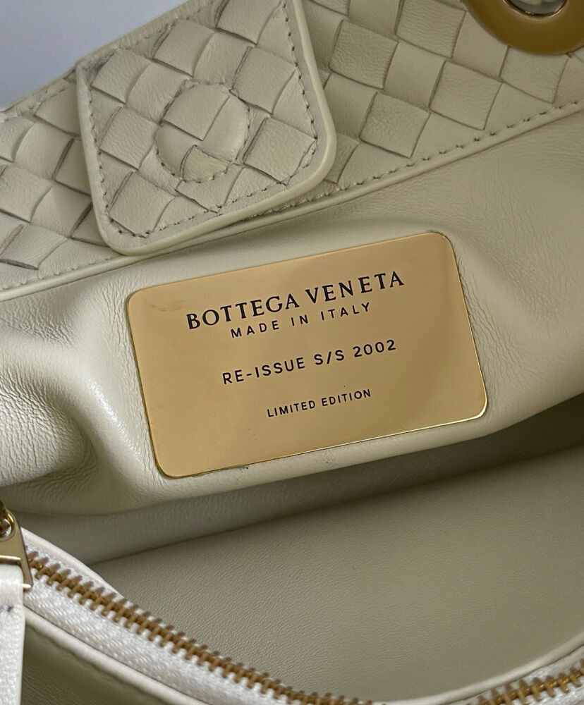 White Leather Basket Shoulder Bag