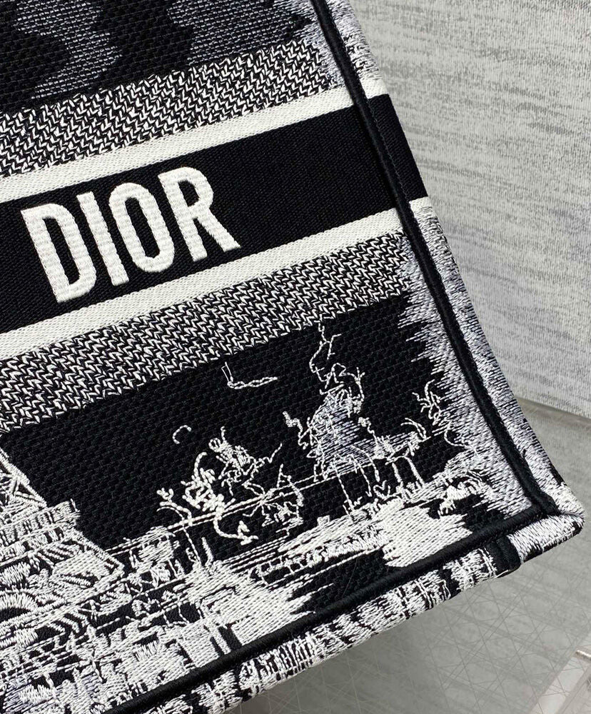 Medium Dior Book Tote