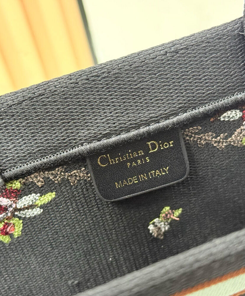 Dioramour Medium Dior Book Tote with Strap