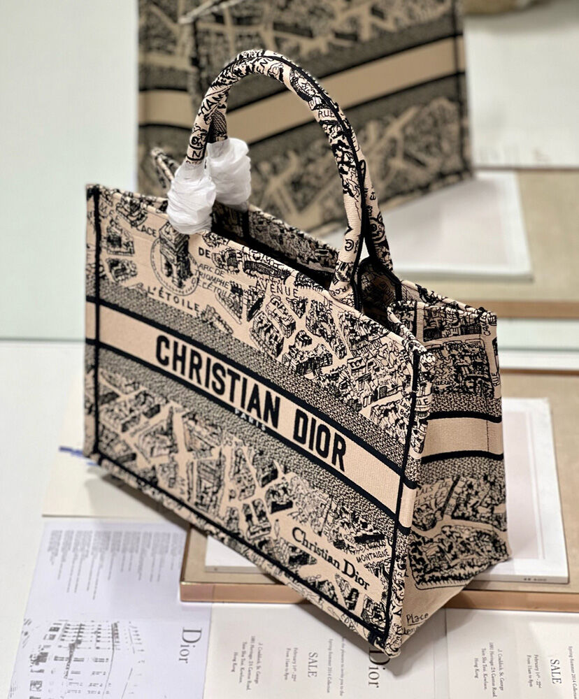 Medium Dior Book Tote