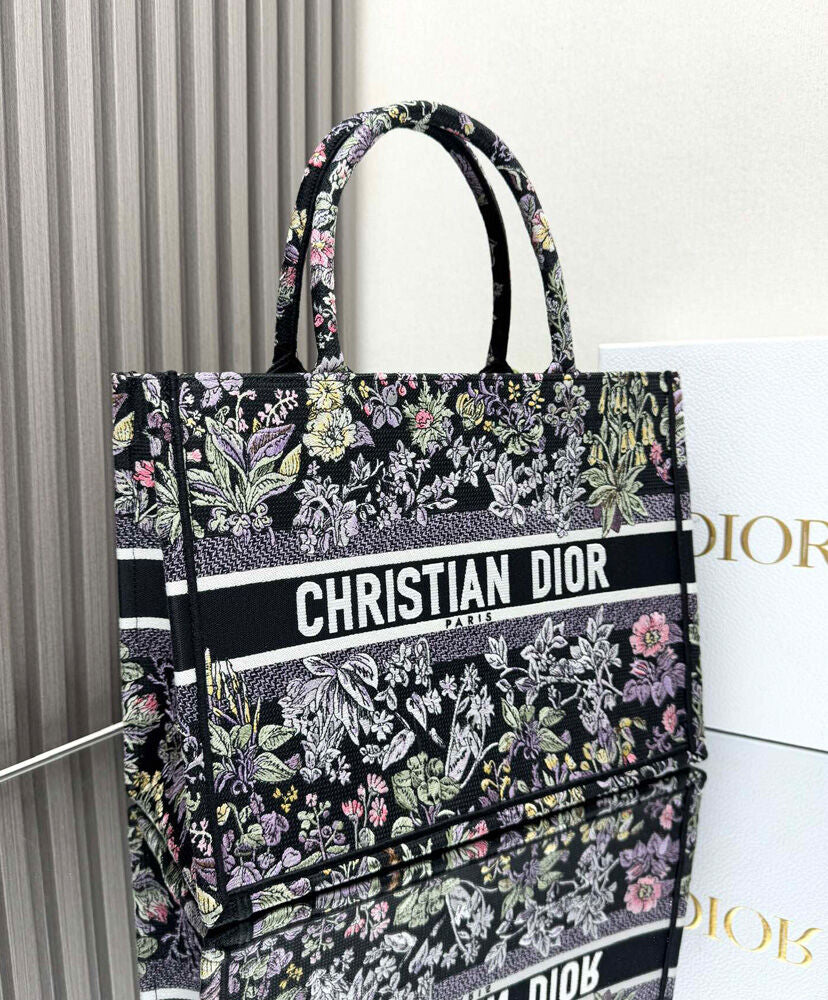 Medium Dior Book Tote