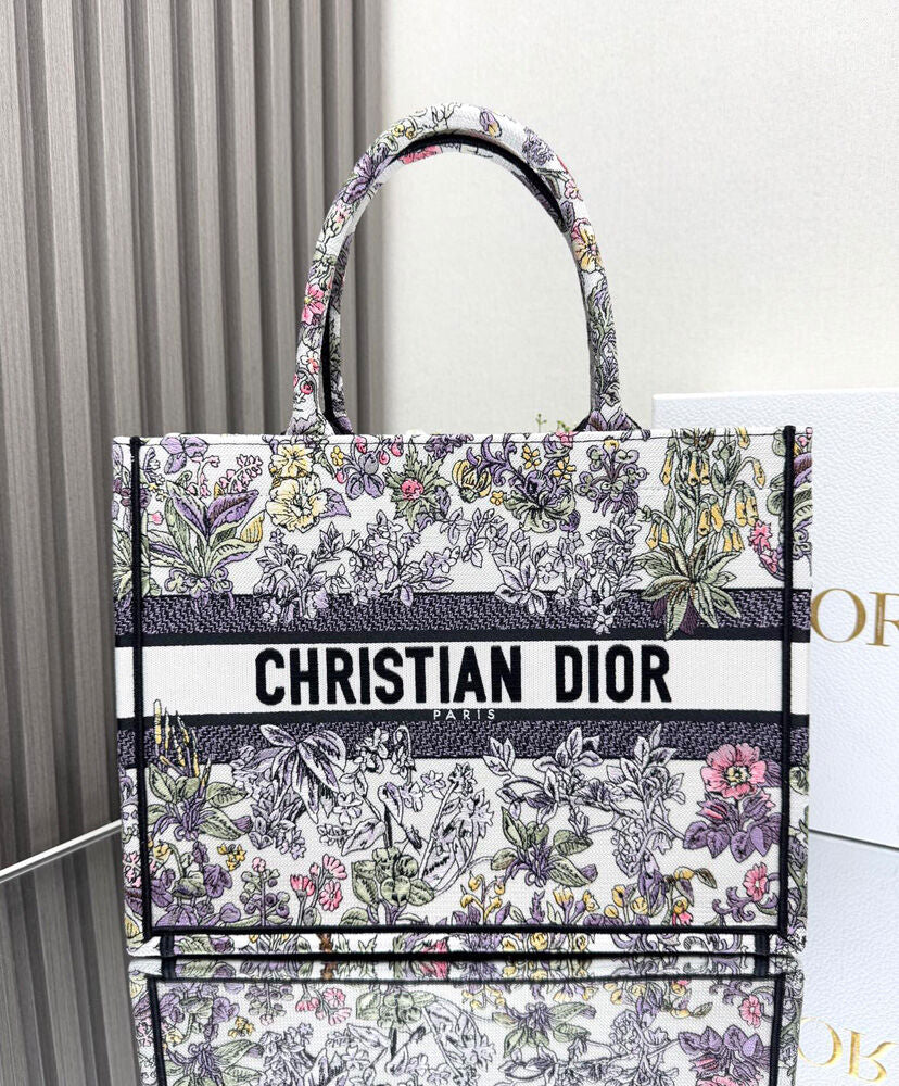 Medium Dior Book Tote