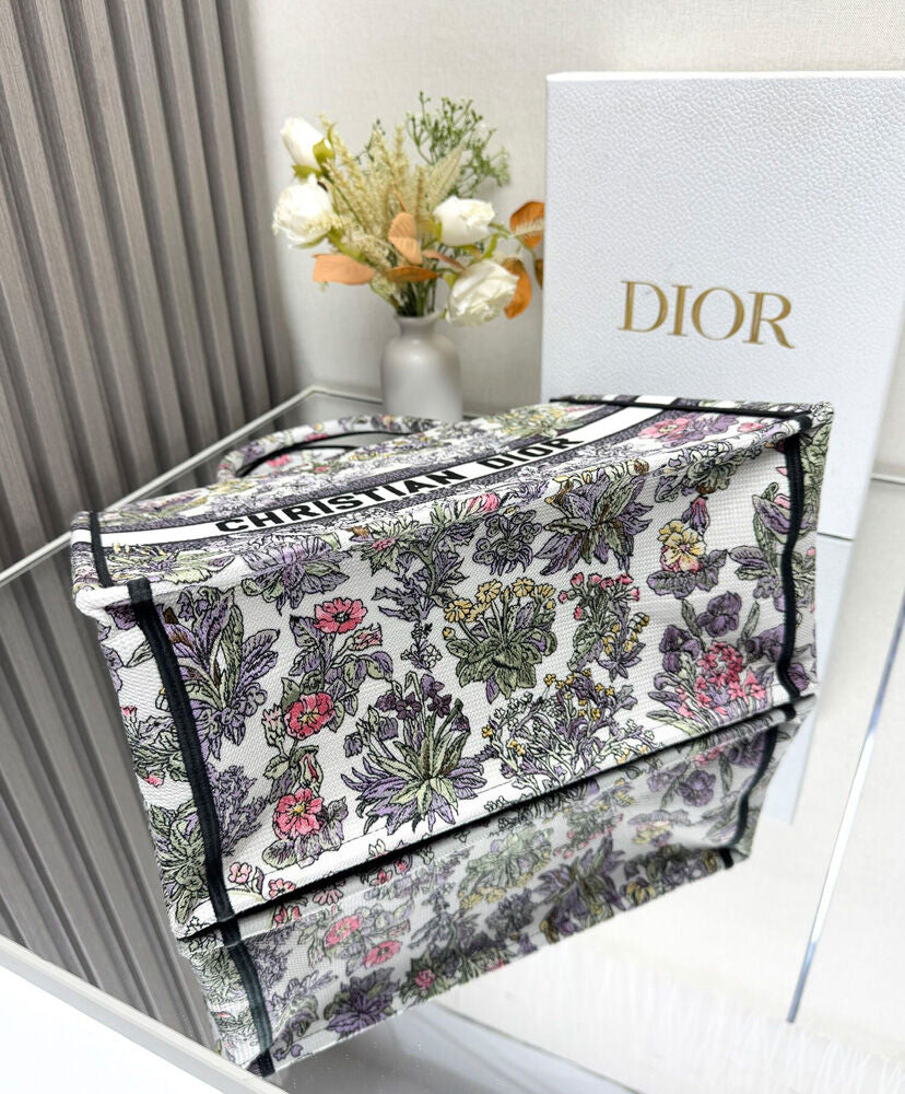 Medium Dior Book Tote