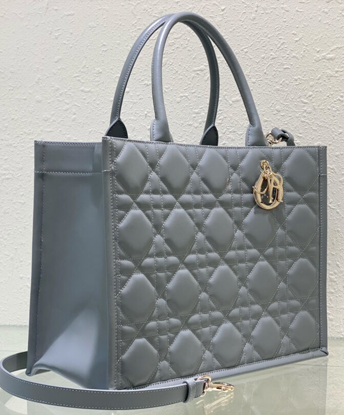 Medium Dior Book Tote