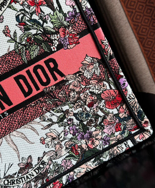 Medium Dior Book Tote