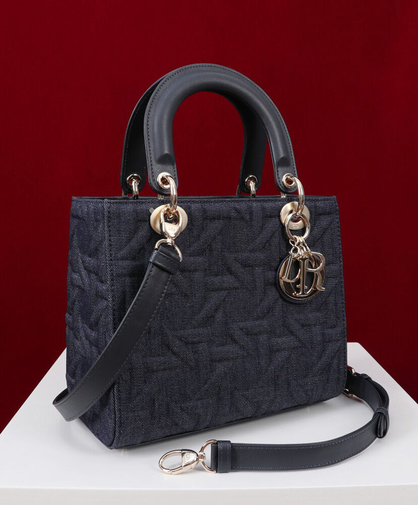 Medium Lady Dior Bag