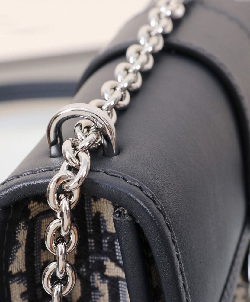 30 Montaigne East-West Bag with Chain