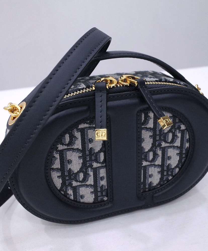 CD Signature Bag with Strap
