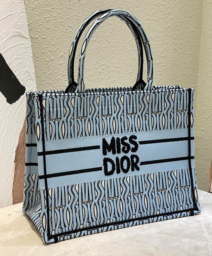 Medium Dior Book Tote