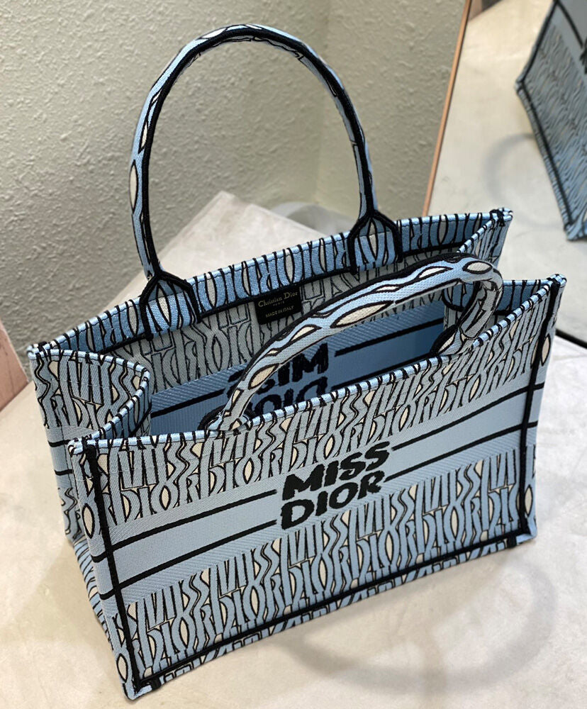 Medium Dior Book Tote