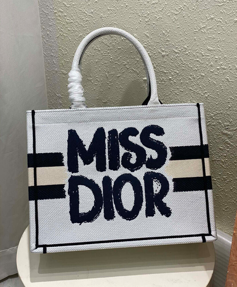 Medium Dior Book Tote