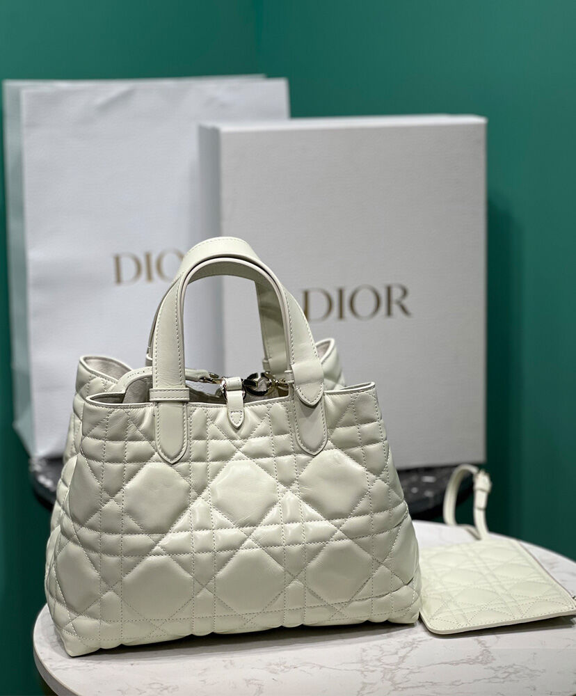 Medium Dior Toujours Bag