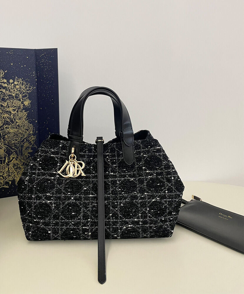 Medium Dior Toujours Bag