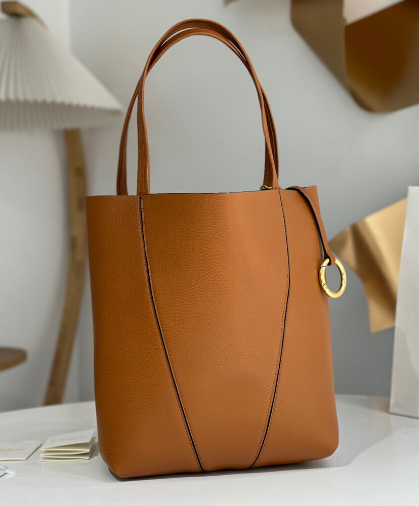 Chloe Spin Tote Bag In Grained Leather