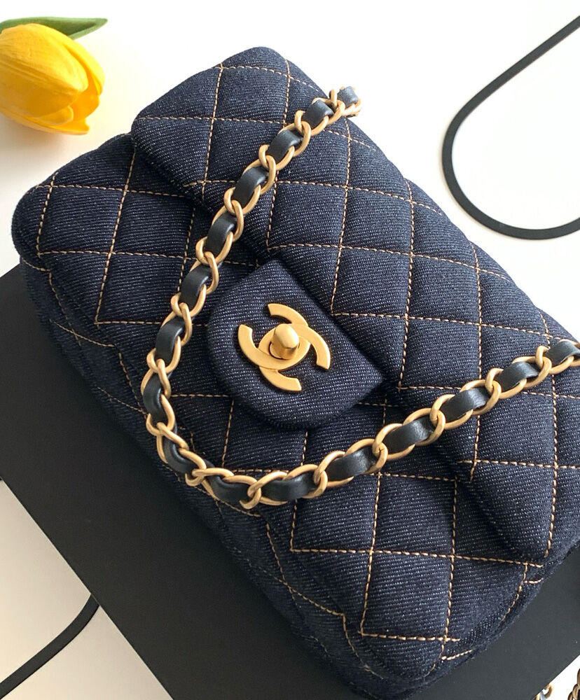 Mini Classic Handbag